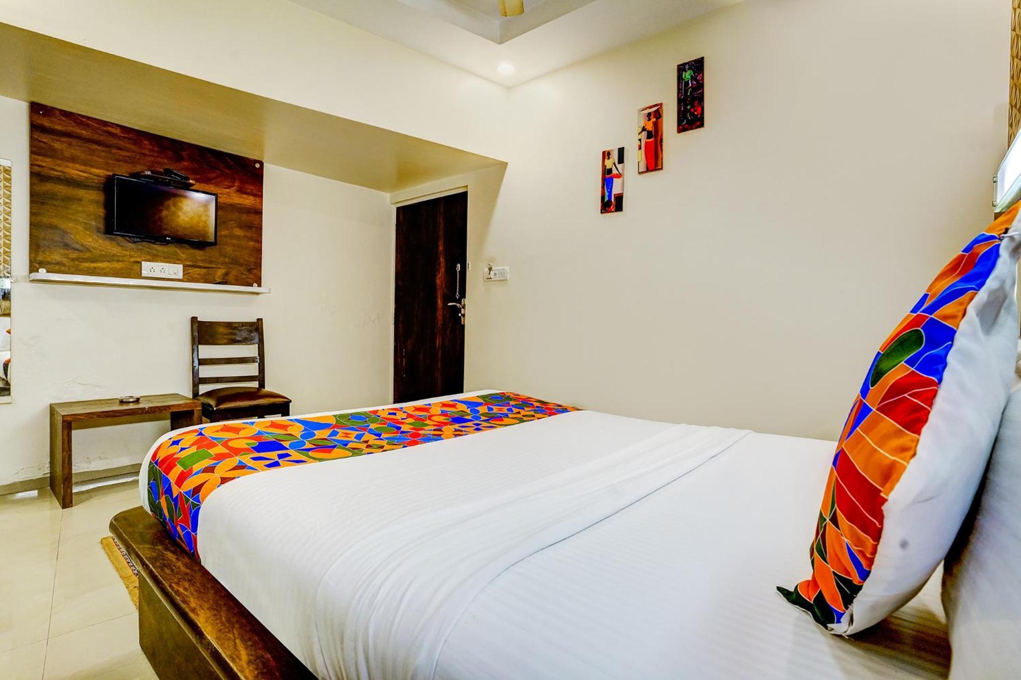 Hotel Naivedhya By Kwality Inn Thane Luaran gambar