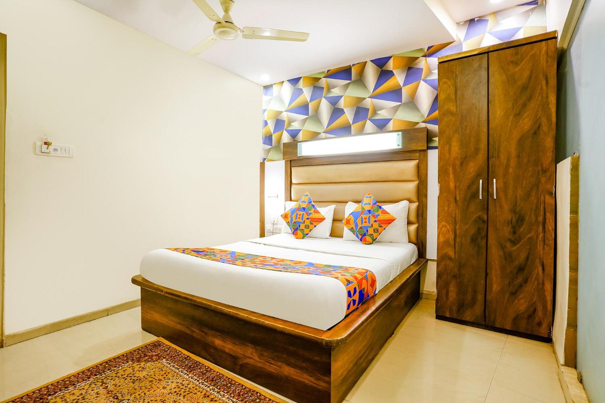 Hotel Naivedhya By Kwality Inn Thane Luaran gambar