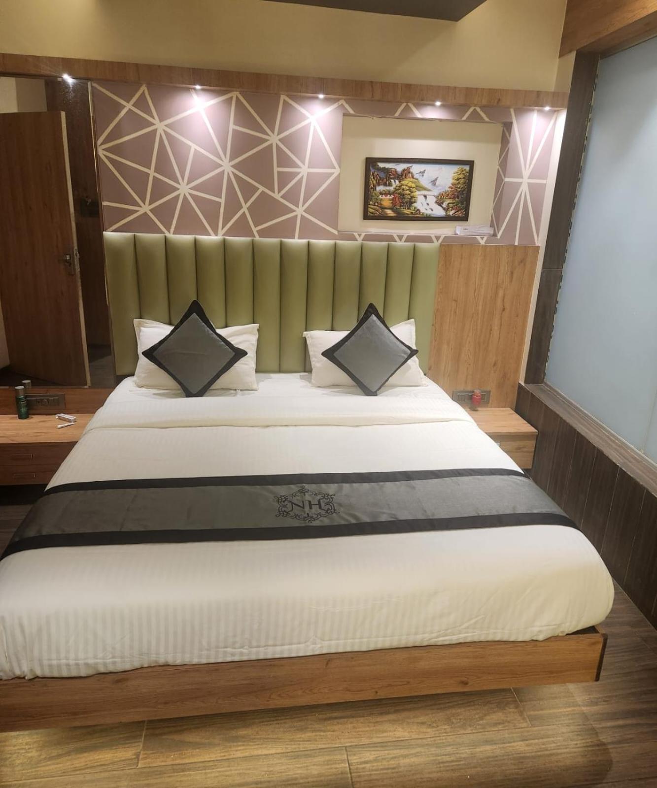 Hotel Naivedhya By Kwality Inn Thane Luaran gambar